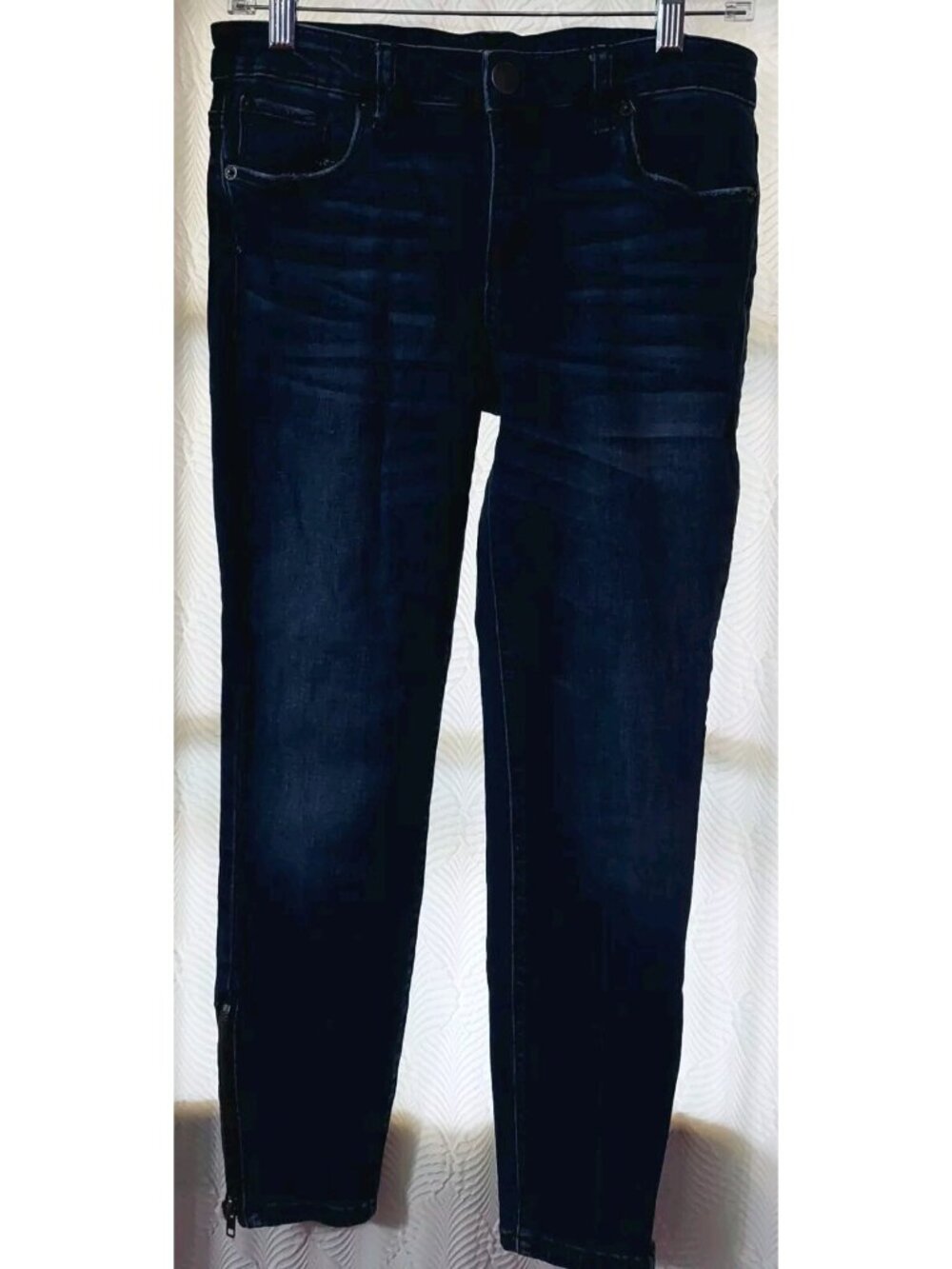 STS Blue Emma Crop Size 28 Ankle Jeans Medium Wash Distressed Stretch Raw Hem